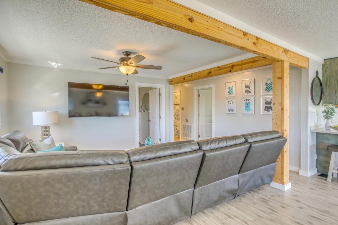 Waterfront North Myrtle Beach Home With Pool And Deck Екстер'єр фото