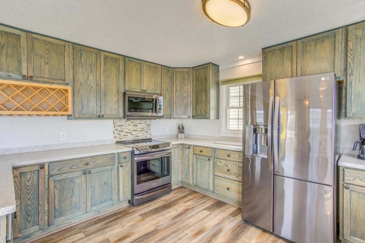 Waterfront North Myrtle Beach Home With Pool And Deck Екстер'єр фото