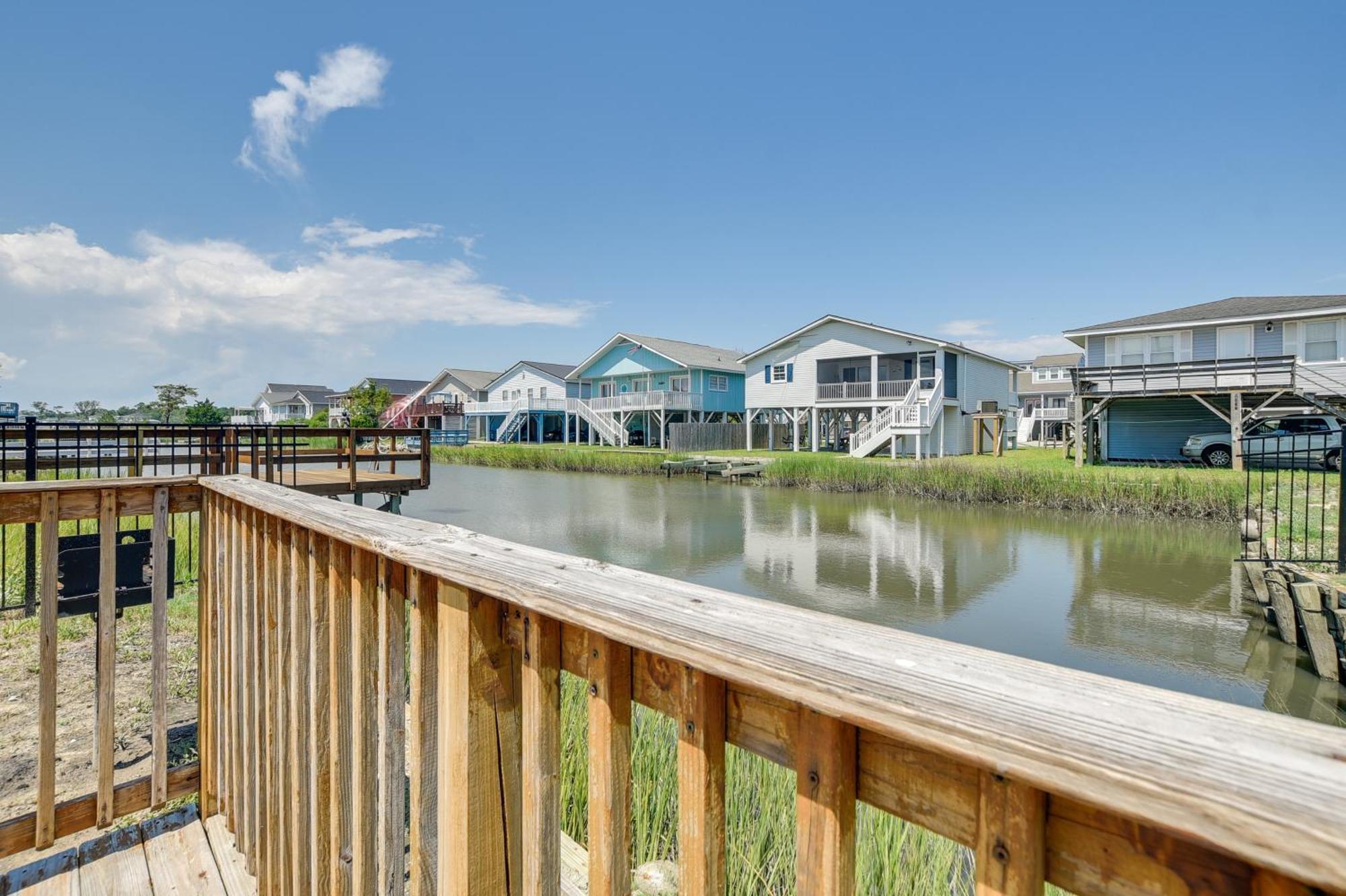 Waterfront North Myrtle Beach Home With Pool And Deck Екстер'єр фото